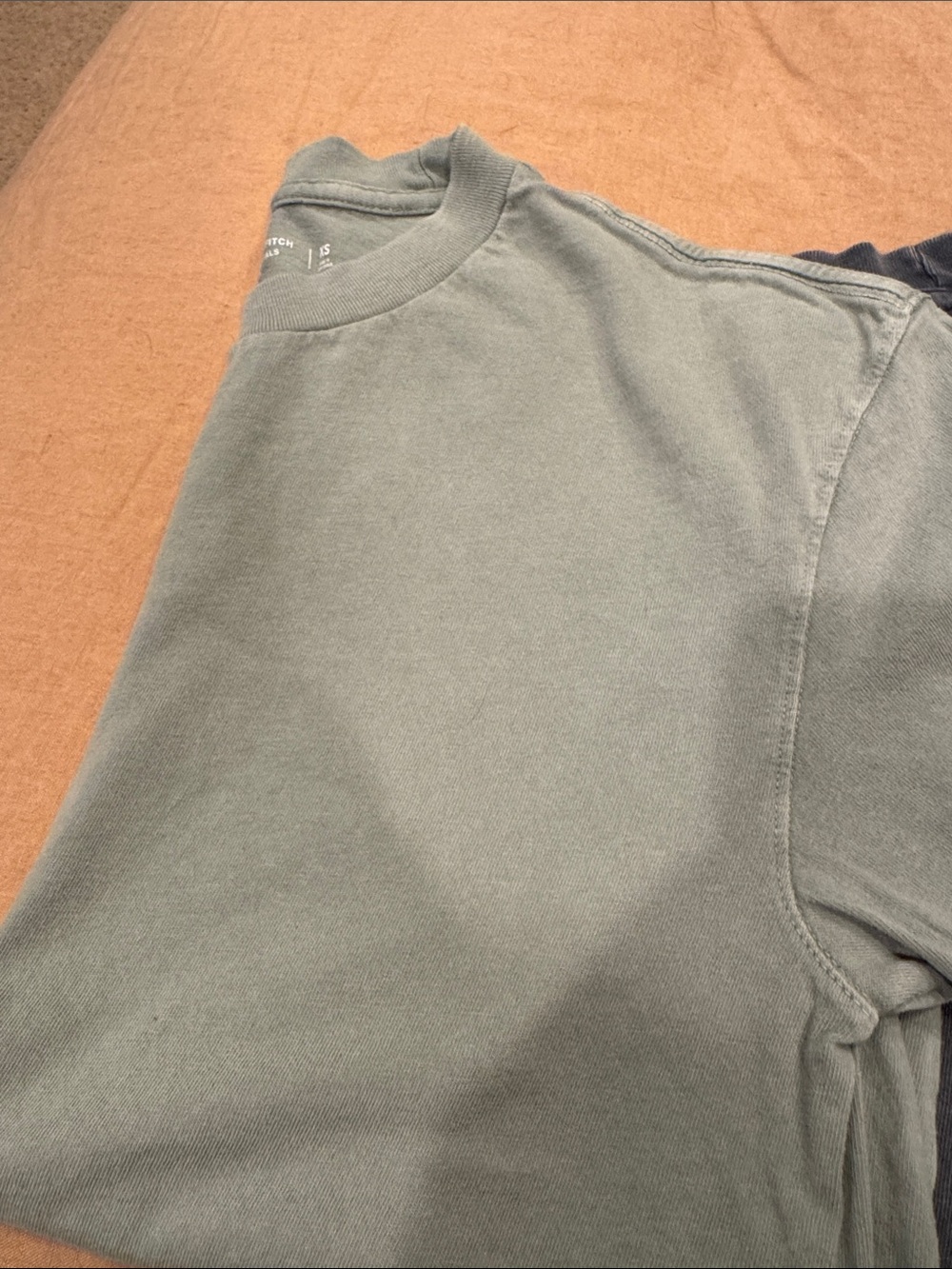Bundle of 3 Abercrombie Soft A&F Essentials Relaxed Tees - Picture 2 of 4